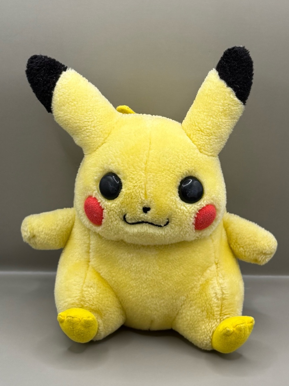 Vintage Pokémon Pikachu Plush Stuffed Animal 1998 Nintendo Game Freak